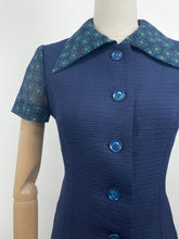 Load image into Gallery viewer, Clover {8}