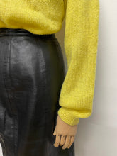 Load image into Gallery viewer, Skipper {16}
